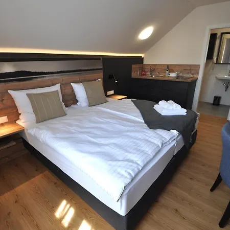 Chiemseer Wirtshaus Apartment Chieming