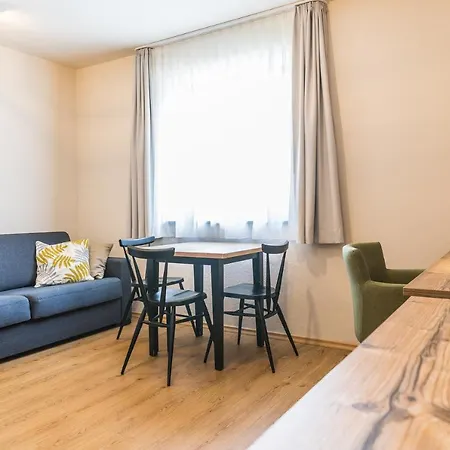 Chiemseer Wirtshaus Apartment *