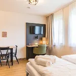 דירה Chiemseer Wirtshaus *