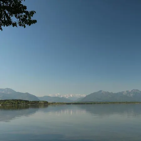 Chiemseer Wirtshaus 아파트 키엠민크