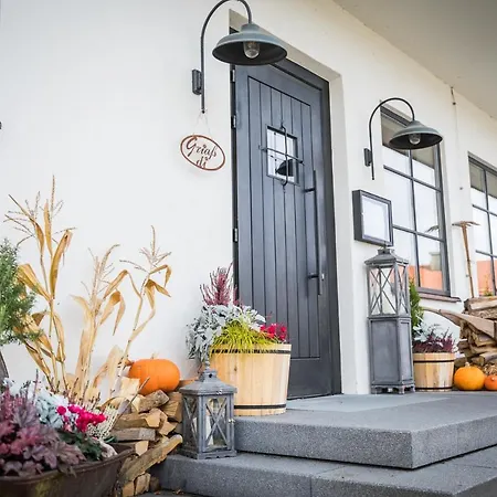 Апартаменты Chiemseer Wirtshaus *