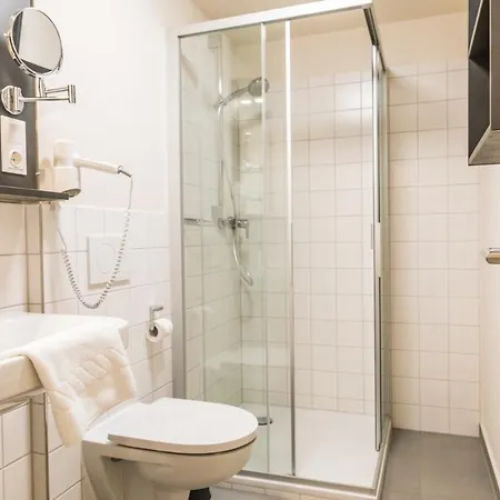 Chiemseer Wirtshaus 아파트 *